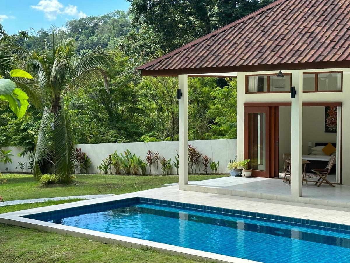 Villa Meranti - Spacious Private Pool Villa Pantai Cenang (Langkawi) Exterior foto