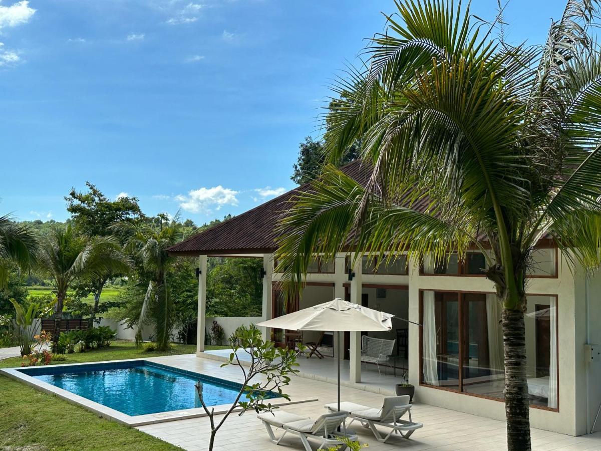 Villa Meranti - Spacious Private Pool Villa Pantai Cenang (Langkawi) Exterior foto