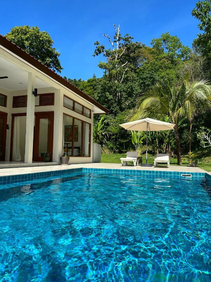 Villa Meranti - Spacious Private Pool Villa Pantai Cenang (Langkawi) Exterior foto
