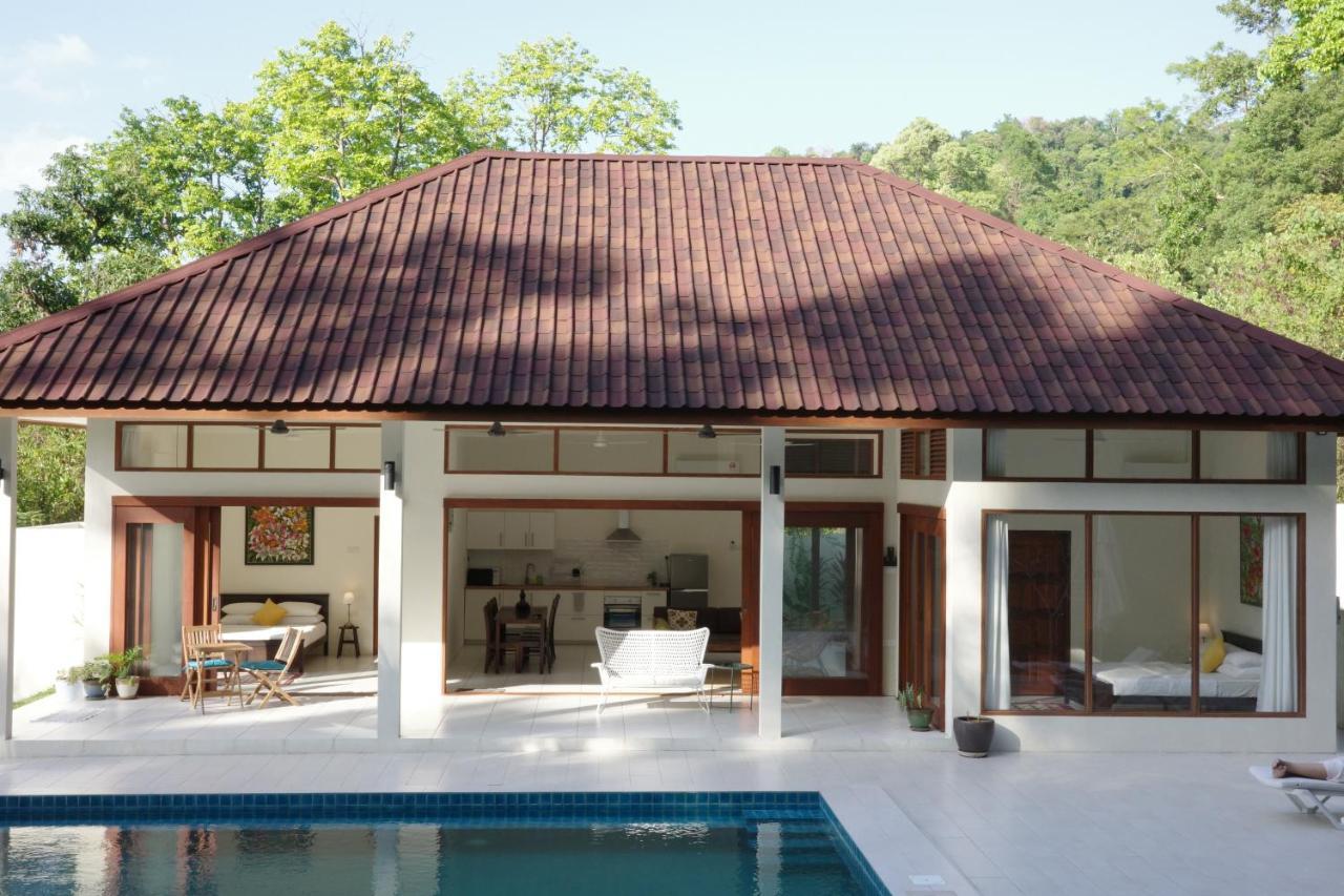 Villa Meranti - Spacious Private Pool Villa Pantai Cenang (Langkawi) Exterior foto