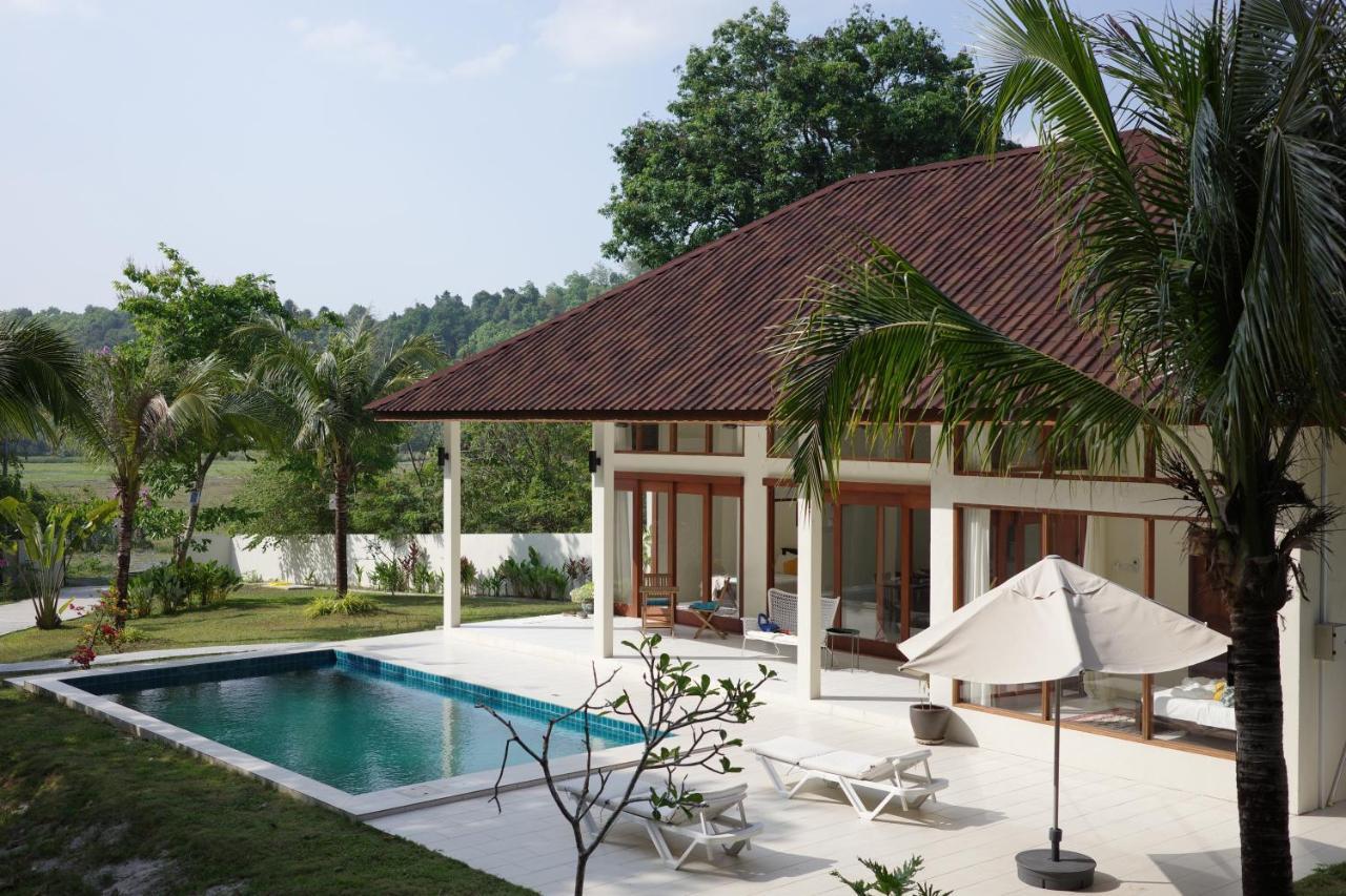 Villa Meranti - Spacious Private Pool Villa Pantai Cenang (Langkawi) Exterior foto