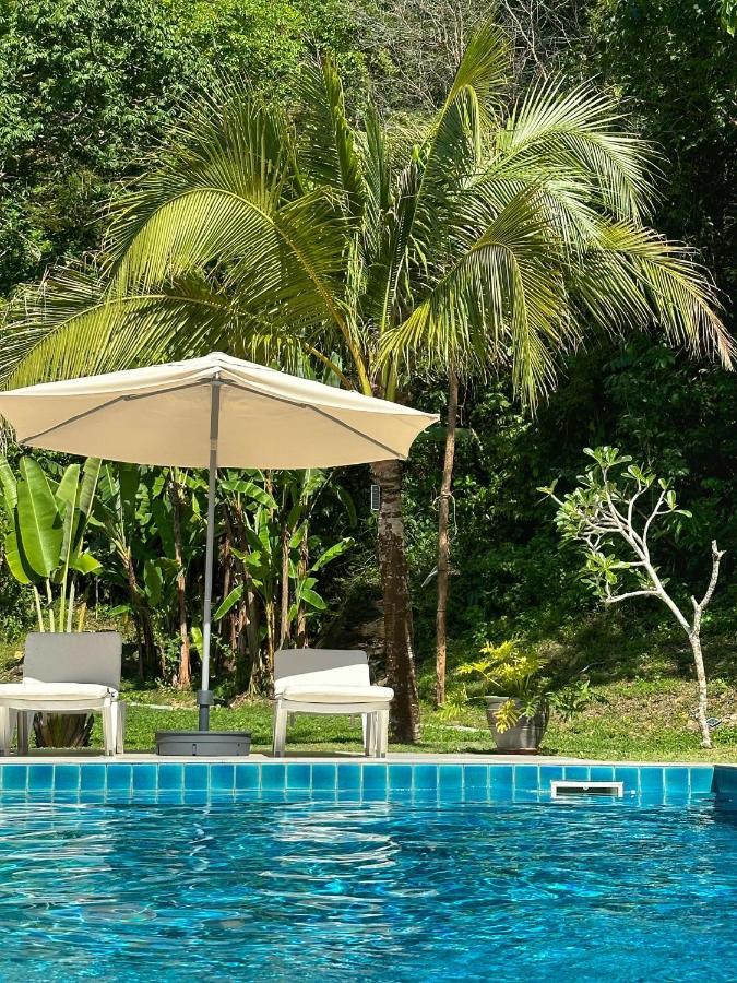 Villa Meranti - Spacious Private Pool Villa Pantai Cenang (Langkawi) Exterior foto